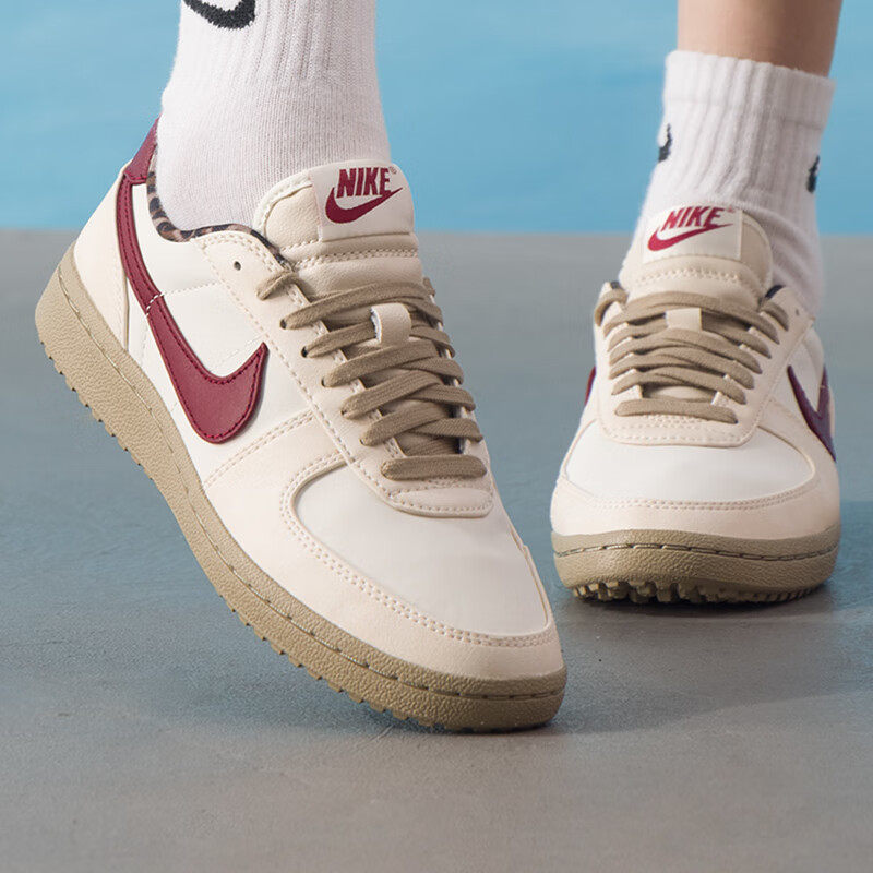 Nike Womens Sport Tennis Shoes - Outdoor Lighting Hong Kong のレビューと価格