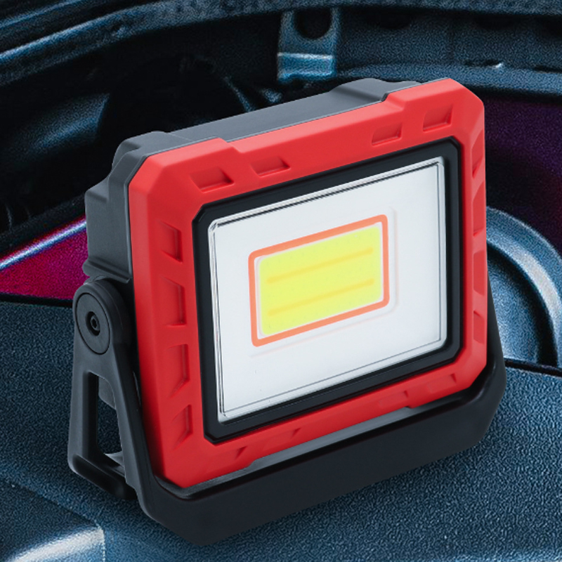 4000mAh LED Work Light: 2000LM - Outdoor Lighting Jobs のレビューと価格